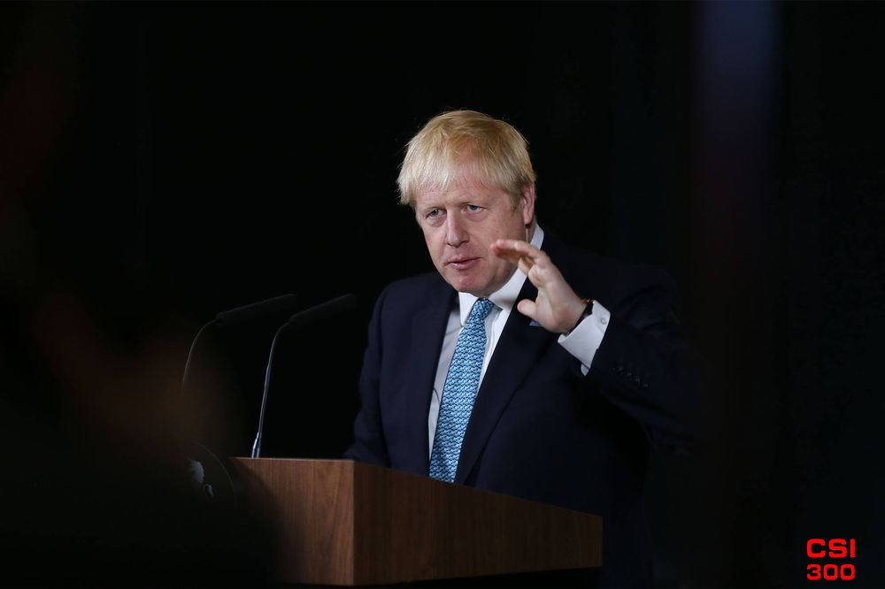 随着英国与欧盟最后一轮贸易谈判本周开始 官员们努力争取敲定协议