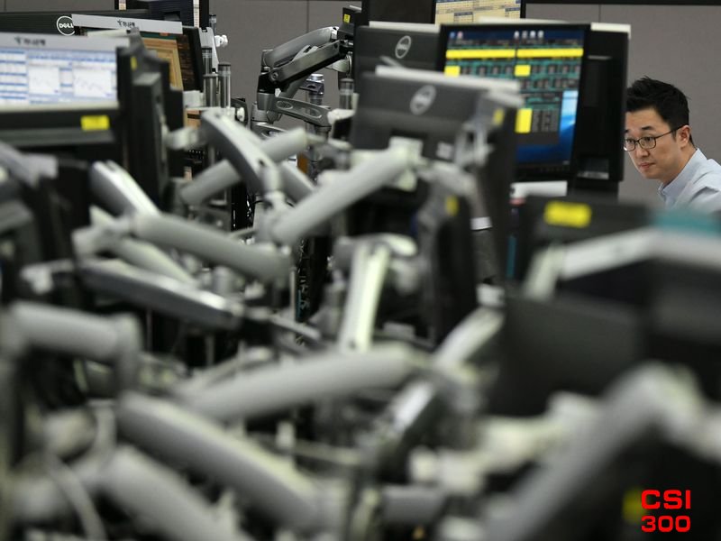 中国对冲基金给顶级大学毕业生的年薪高达30万美元 击败华尔街