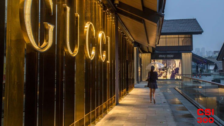 古驰Gucci拥有者开云集团在发布亚洲盈利预警后股价下跌14% 拖累欧洲奢侈品牌
