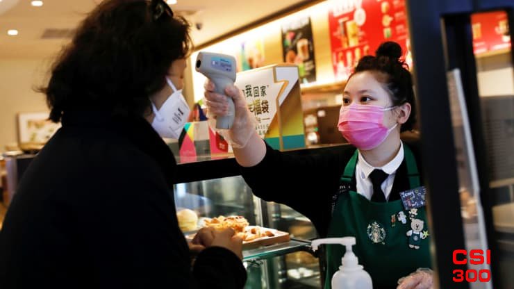 星巴克在CEO薪酬问题上的“奶油”越堆越高