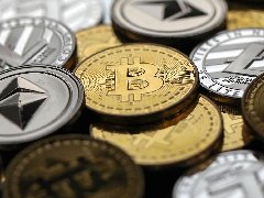 比特币错过了华尔街的欢呼 停滞在87000美元附近