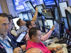 “我没有看到泡沫”：为什么华尔街认为即使人工智能焦虑加剧 股市也能继续