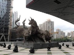 伊朗战争引发市场震荡 中国股市表现优于全球主要市场